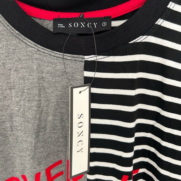 Soncy Split Seam Striped Over It T-Shirt - Picture 3 of 3